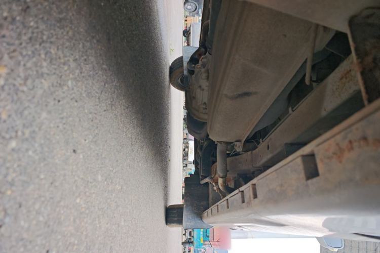 Used Jinbei New Hiace X30L 2016 1.5L Wealth Edition DLCG14 Chassis Rear Right