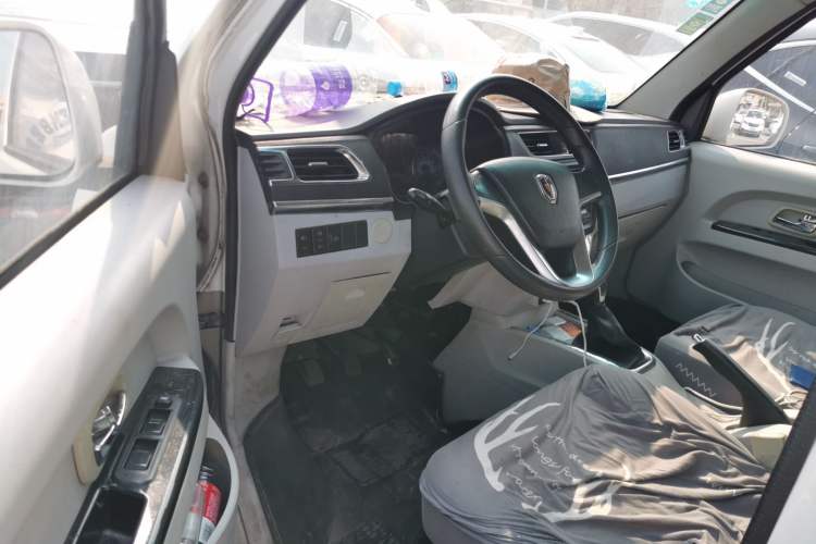 Used Jinbei New Hiace X30L 2016 1.5L Business Edition Van DLCG14 Driver Seat