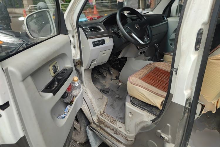 Used Jinbei New Hiace X30L 2016 1.5L Business Edition DLCG14 Driver Seat