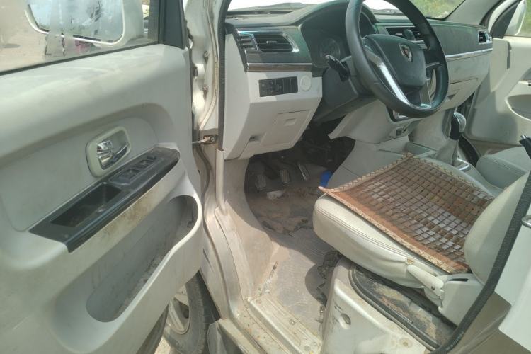 Used Jinbei New Hiace X30L 2016 1.3L Wealth Edition DLCG12 Driver Seat