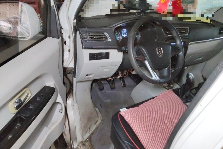 Used Jinbei New Hiace X30L 2016 1.3L Wealth Edition DLCG12 Driver Seat