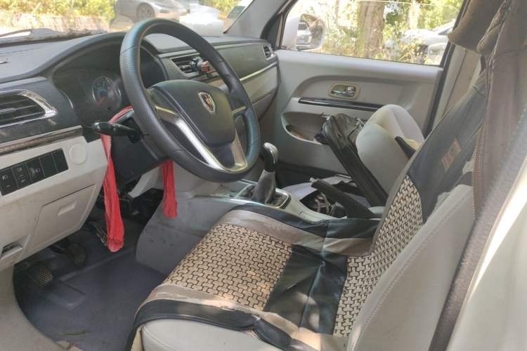 Used Jinbei New Hiace X30L 2016 1.3L Wealth Edition DLCG12 Driver Seat