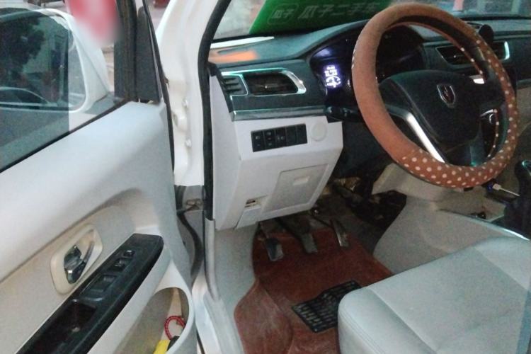 Used Jinbei New Hiace X30L 2016 1.5L Business Edition DLCG14 Driver Seat