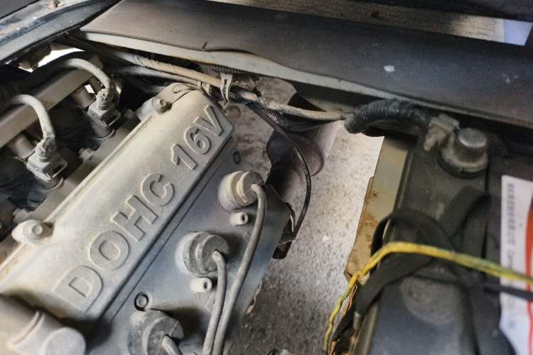 Used Jinbei New Hiace X30L 2016 1.5L Business Edition DLCG14 Engine Bay Left