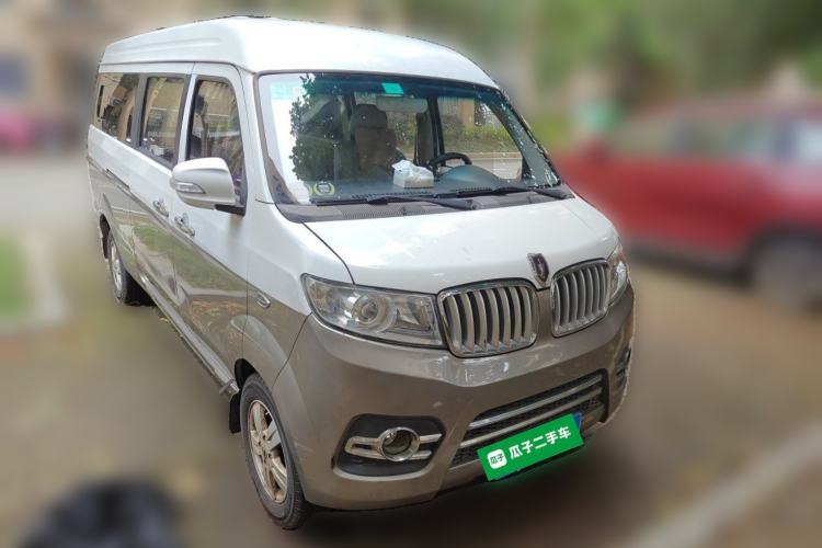 Used Jinbei New Hiace X30L 2016 1.3L Wealth Edition DLCG12 Front Right 45 Deg