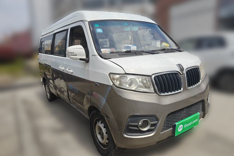 Used Jinbei New Hiace X30L 2016 1.3L Wealth Edition Van DLCG12 Front Right 45 Deg