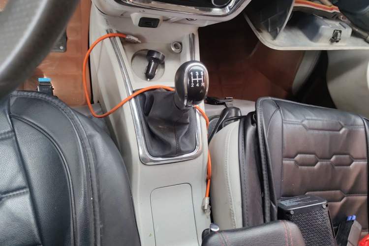Used Jinbei New Hiace X30L 2016 1.5L Business Edition DLCG14 Gear Lever