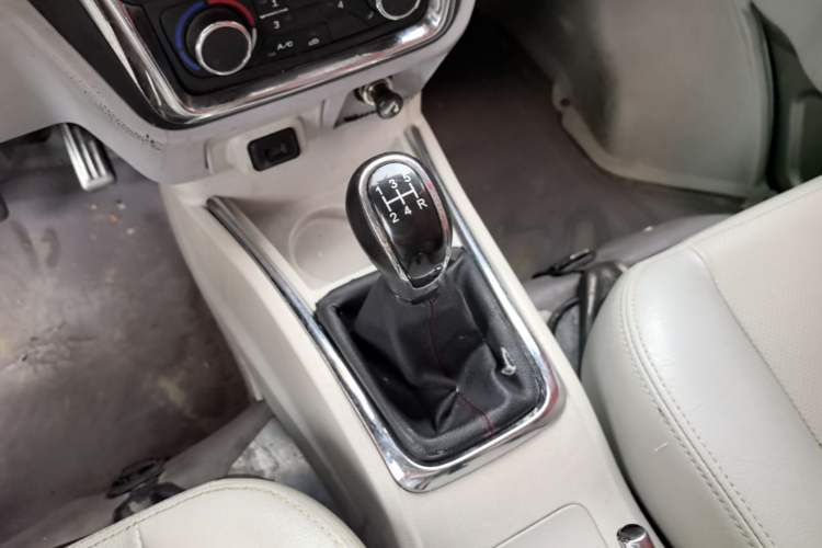 Used Jinbei New Hiace X30L 2016 1.5L Wealth Edition DLCG14 Gear Lever