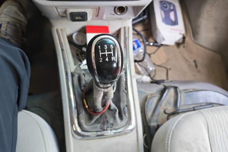 Used Jinbei New Hiace X30L 2016 1.5L Wealth Edition DLCG14 Gear Lever