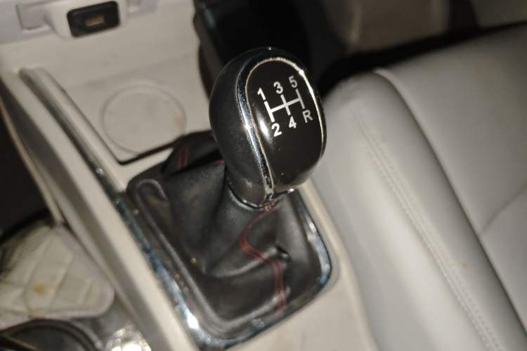 Used Jinbei New Hiace X30L 2016 1.5L Wealth Edition DLCG14 Gear Lever