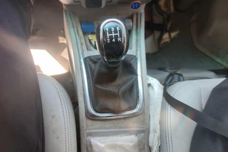 Used Jinbei New Hiace X30L 2016 1.5L Business Edition DLCG14 Gear Lever
