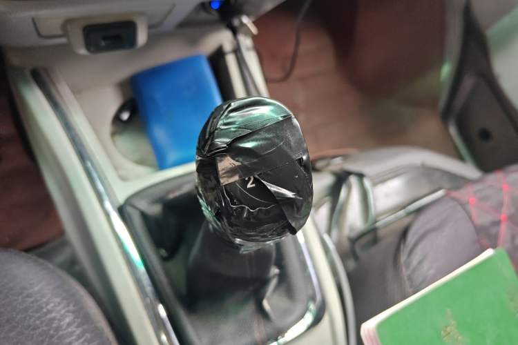 Used Jinbei New Hiace X30L 2016 1.5L Wealth Edition Van DLCG14 Gear Lever