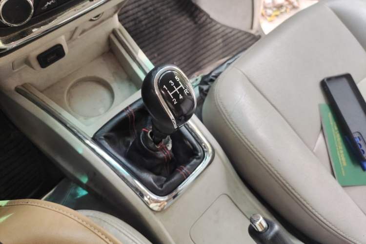 Used Jinbei New Hiace X30L 2016 1.3L Business Edition DLCG12 Gear Lever