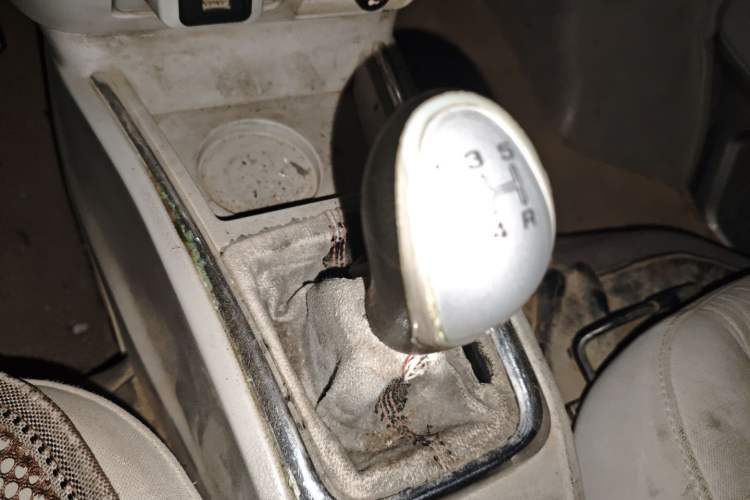 Used Jinbei New Hiace X30L 2016 1.3L Wealth Edition DLCG12 Gear Lever