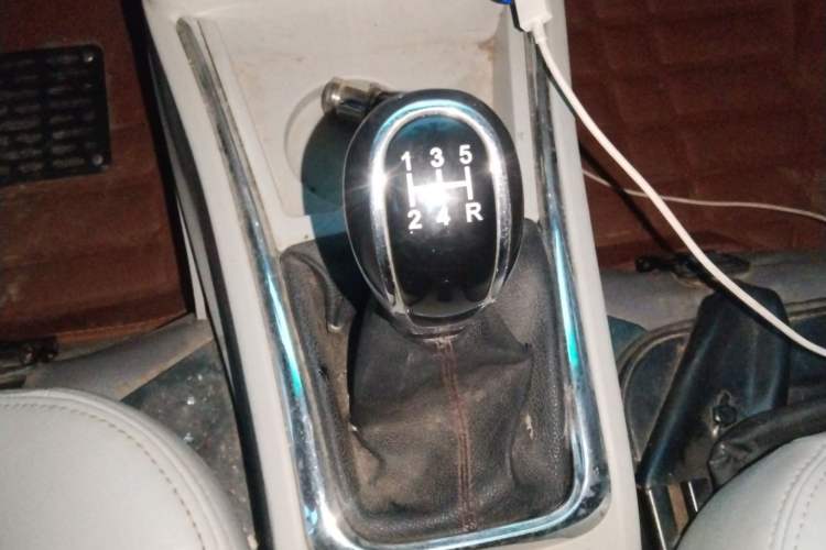 Used Jinbei New Hiace X30L 2016 1.5L Business Edition DLCG14 Gear Lever
