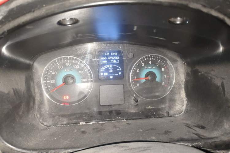 Used Jinbei New Hiace X30L 2016 1.5L Wealth Edition DLCG14 Instrument Cluster