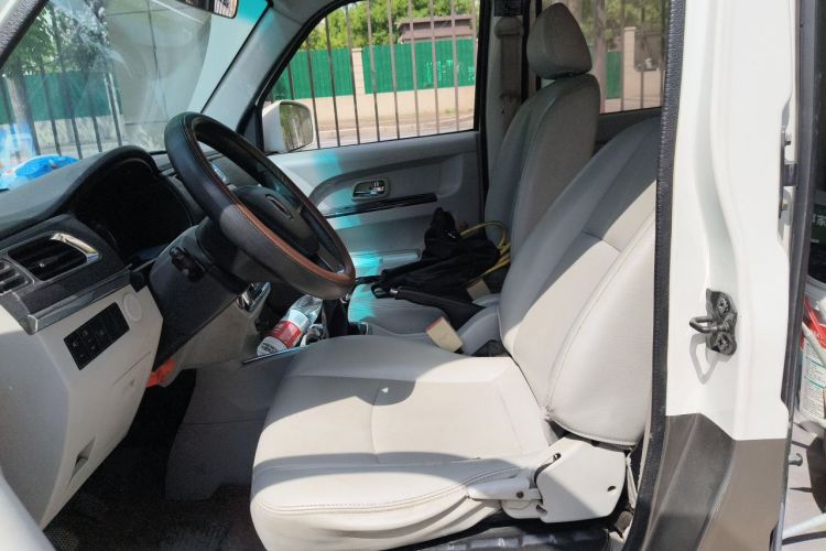 Used Jinbei New Hiace X30L 2016 1.3L Wealth Edition DLCG12 Left Front Seat