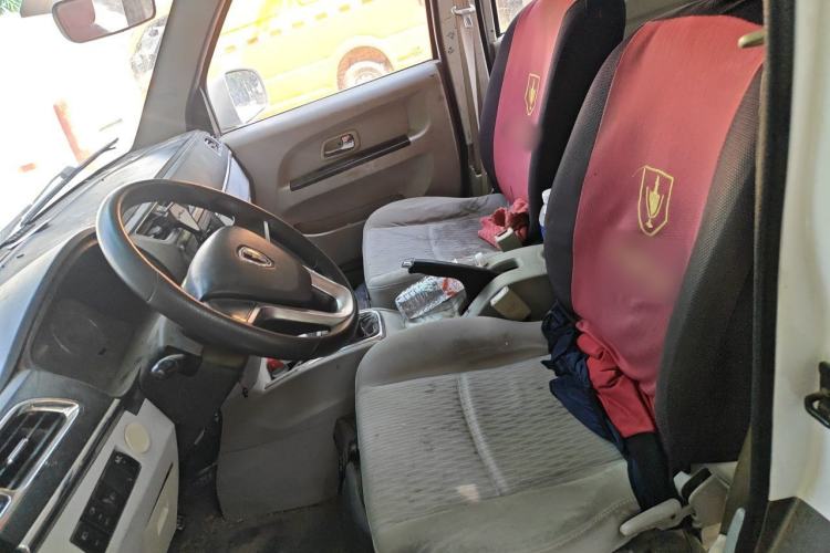 Used Jinbei New Hiace X30L 2016 1.5L Wealth Edition DLCG14 Left Front Seat