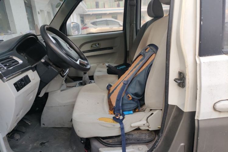 Used Jinbei New Hiace X30L 2016 1.3L Wealth Edition DLCG12 Left Front Seat