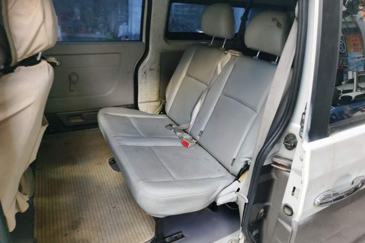Used Jinbei New Hiace X30L 2016 1.5L Business Edition DLCG14 Left Rear Seat