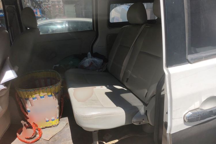 Used Jinbei New Hiace X30L 2016 1.5L Business Edition DLCG14 Left Rear Seat