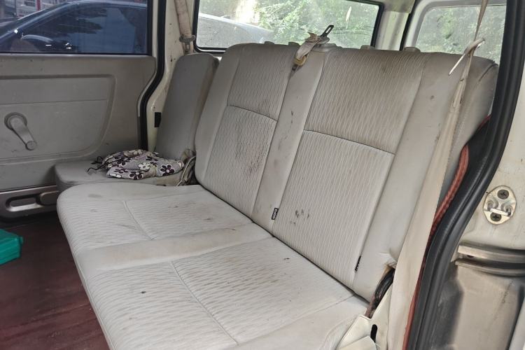 Used Jinbei New Hiace X30L 2016 1.5L Wealth Edition Van DLCG14 Left Rear Seat