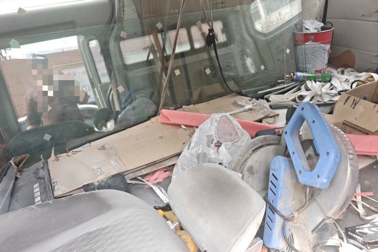 Used Jinbei New Hiace X30L 2016 1.3L Wealth Edition Van DLCG12 Left Rear Seat