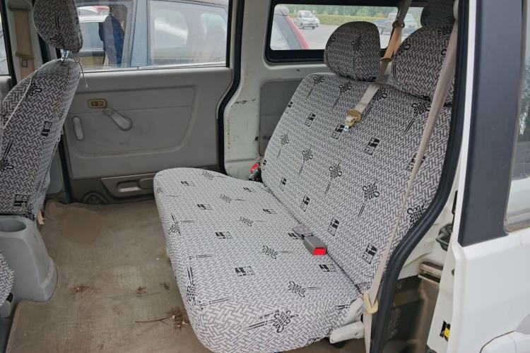 Used Jinbei New Hiace X30L 2016 1.5L Wealth Edition DLCG14 Left Rear Seat