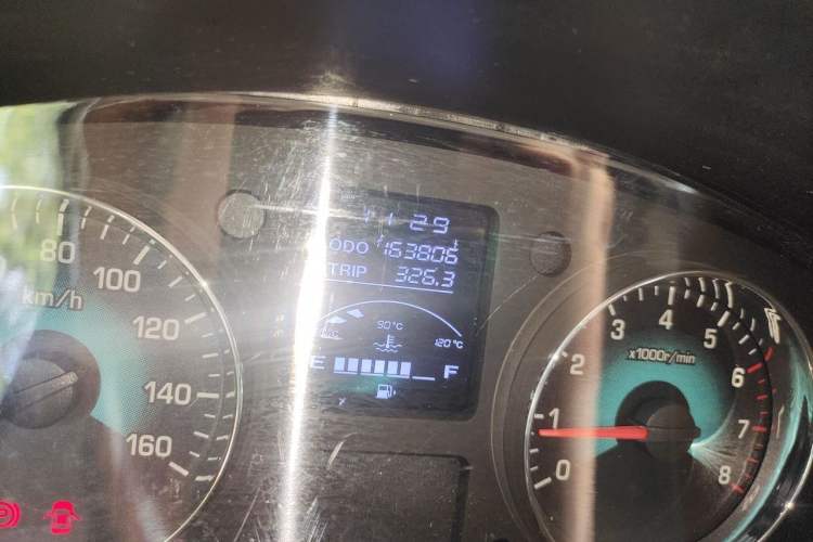 Used Jinbei New Hiace X30L 2016 1.3L Business Edition DLCG12 Odometer Close Up