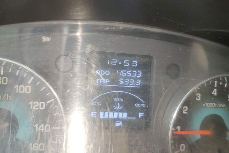 Used Jinbei New Hiace X30L 2016 1.3L Wealth Edition DLCG12 Odometer Close Up