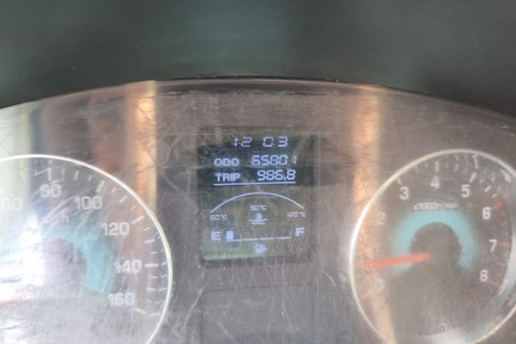 Used Jinbei New Hiace X30L 2016 1.3L Wealth Edition DLCG12 Odometer Close Up