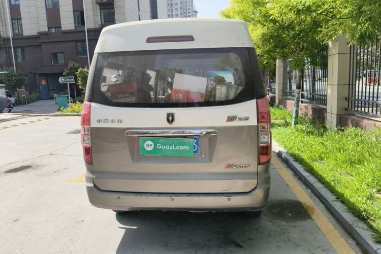 Used Jinbei New Hiace X30L 2016 1.3L Wealth Edition DLCG12 Rear