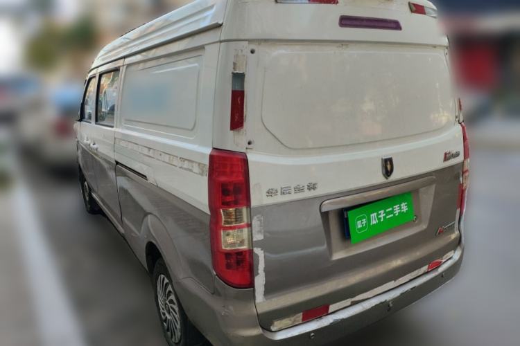 Used Jinbei New Hiace X30L 2016 1.5L Wealth Edition Van DLCG14 Rear Left 45 Deg