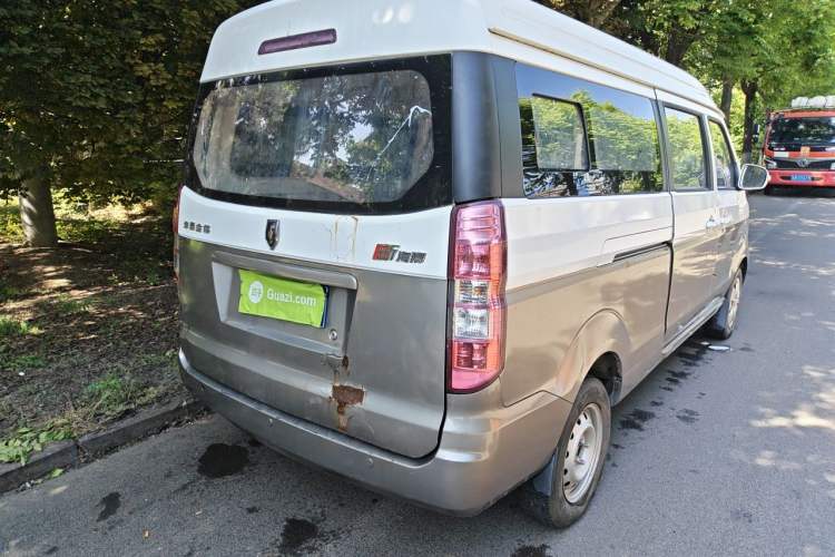 Used Jinbei New Hiace X30L 2016 1.5L Wealth Edition DLCG14 Rear Right 45 Deg