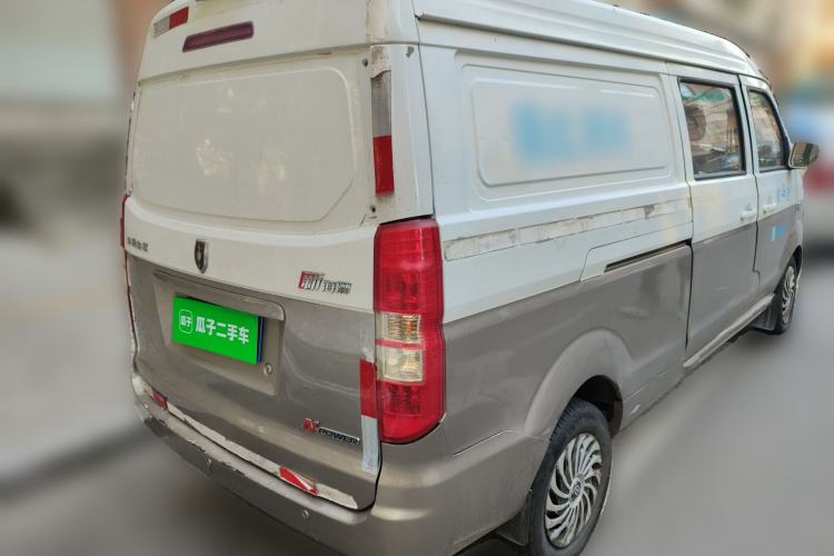 Used Jinbei New Hiace X30L 2016 1.5L Wealth Edition Van DLCG14 Rear Right 45 Deg