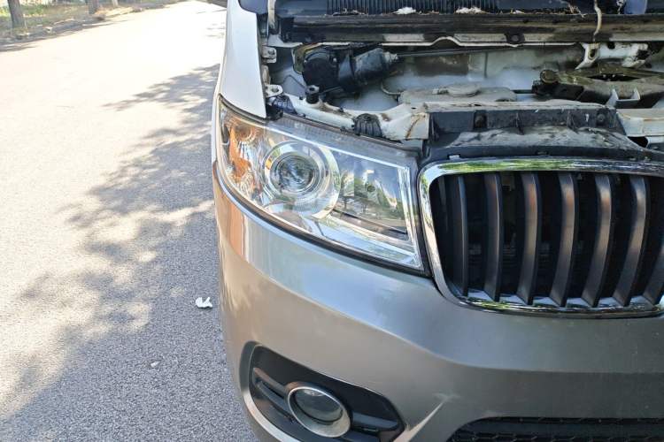 Used Jinbei New Hiace X30L 2016 1.5L Wealth Edition DLCG14 Right Front Headlight