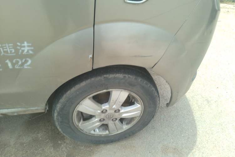 Used Jinbei New Hiace X30L 2016 1.3L Wealth Edition DLCG12 Right Front Wheel Hub