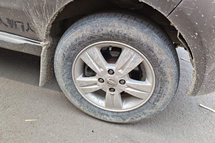 Used Jinbei New Hiace X30L 2016 1.3L Business Edition DLCG12 Right Front Wheel Hub