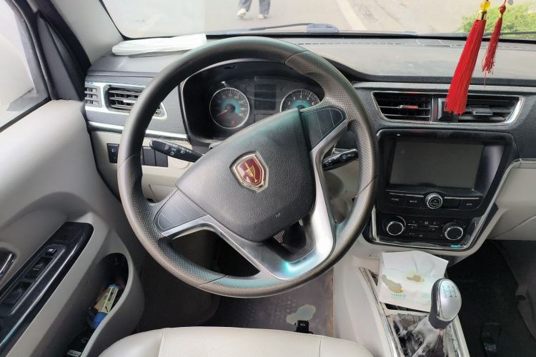 Used Jinbei New Hiace X30L 2016 1.5L Business Edition DLCG14 Steering Wheel