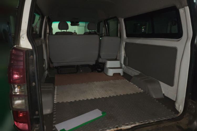 Used Jinbei New Hiace X30L 2016 1.5L Wealth Edition DLCG14 Trunk