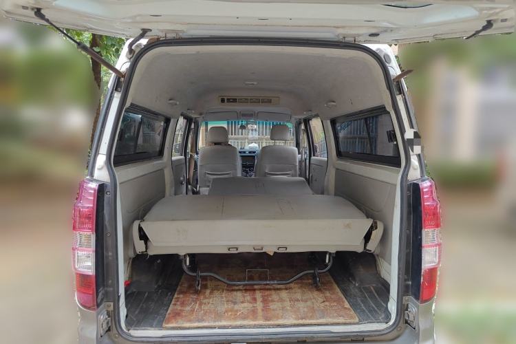 Used Jinbei New Hiace X30L 2016 1.3L Wealth Edition DLCG12 Trunk