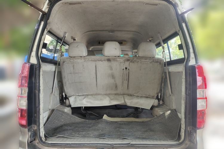 Used Jinbei New Hiace X30L 2016 1.3L Business Edition DLCG12 Trunk