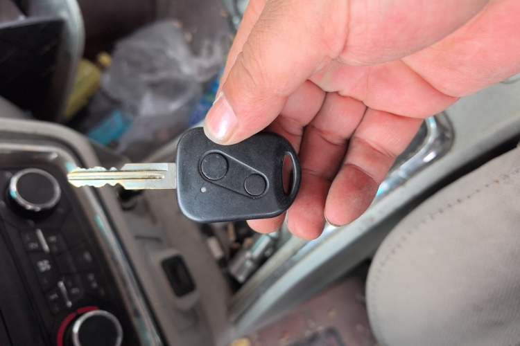 Used Jinbei New Hiace X30L 2016 1.5L Wealth Edition Van DLCG14 Vehicle Key