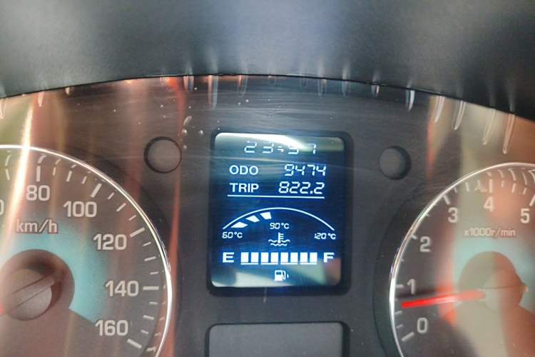 Used Jinbei New Hiace X30L 2016 1.5L Wealth Edition Van DLCG14 Odometer Close Up