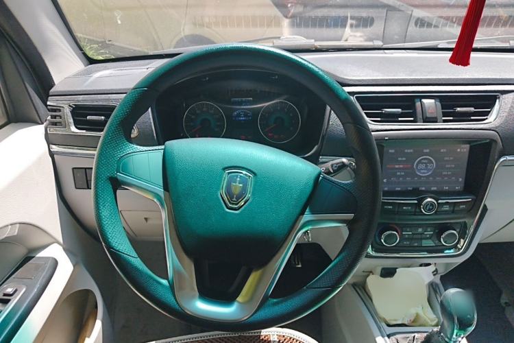 Used Jinbei New Hiace X30L 2016 1.5L Wealth Edition Van DLCG14 Steering Wheel