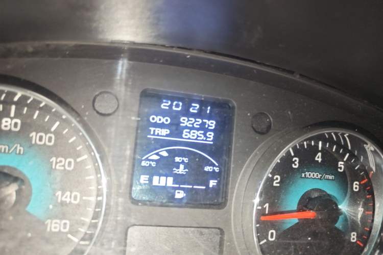 Used Jinbei New Hiace X30L  Odometer Close Up