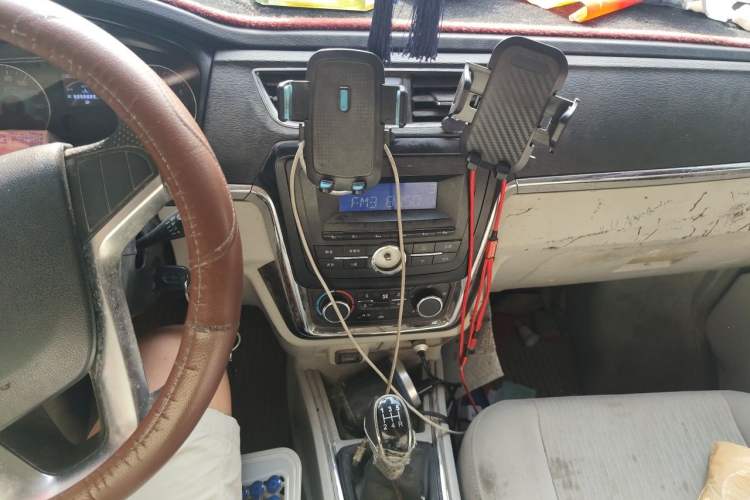 Used Jinbei New Hiace X30L 2018 1.5L Wealth Edition DLCG14 Audio And AC Panel