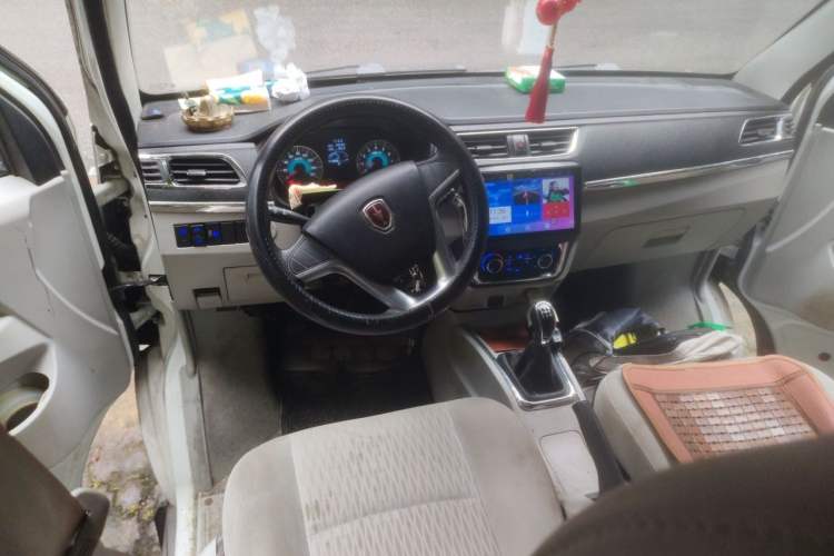 Used Jinbei New Hiace X30L 2018 1.5L Wealth Edition DLCG14 Center Console