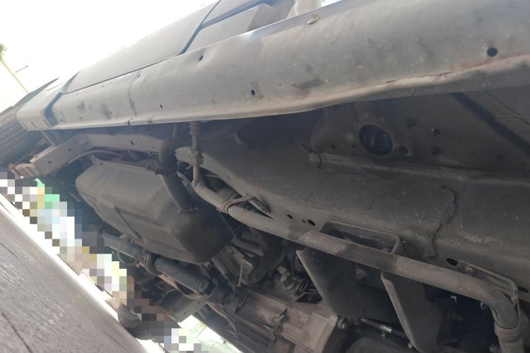 Used Jinbei New Hiace X30L 2018 1.5L Wealth Edition DLCG14 Chassis Front Right