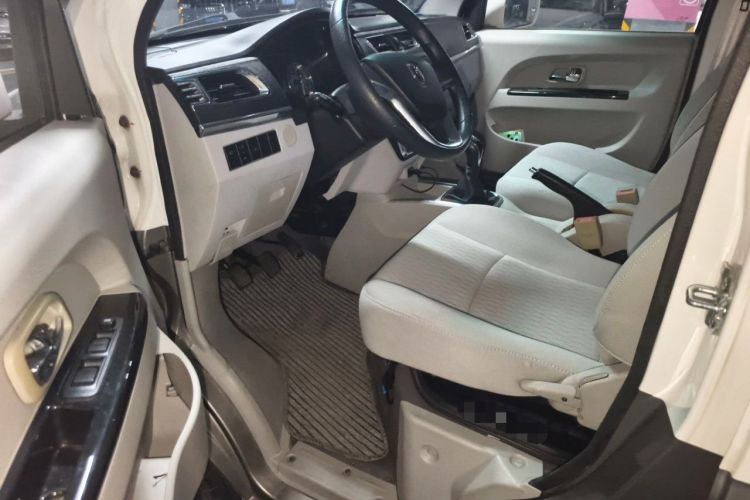 Used Jinbei New Hiace X30L 2018 1.5L Box Truck Wealth Edition Natural Gas DLCG14 Driver Seat